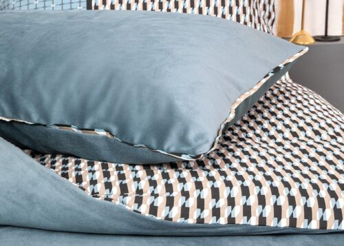 7b307675-9e44-46c0-967b-3e00cf10f8ef size1684x950