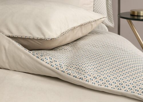 ba2e9330-8b08-466c-bef1-ce463582e424 size1684x950