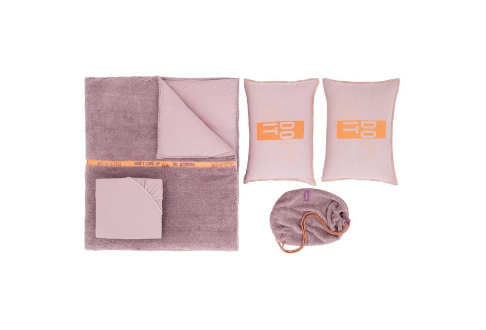 eb233092-5ba4-4dc3-8a0a-bcff6338445d size1684x950