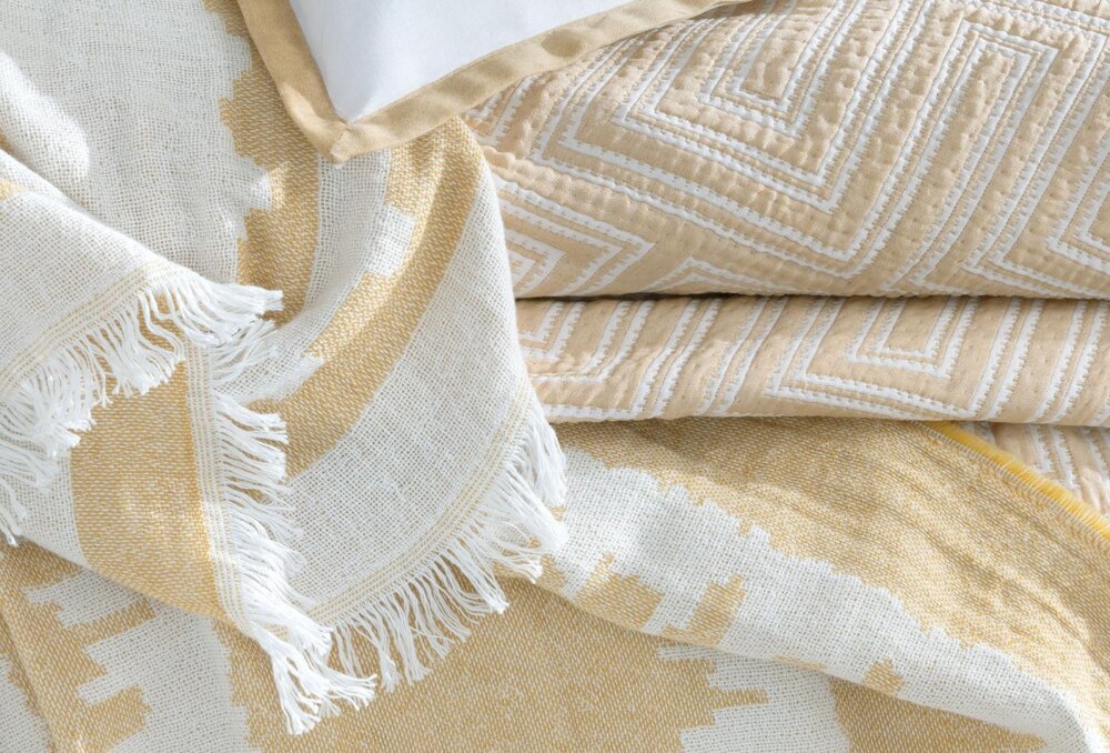 Постельное белье из 8-ми предметов Queen Size Harlow, цвет Mustard — изображение 4
